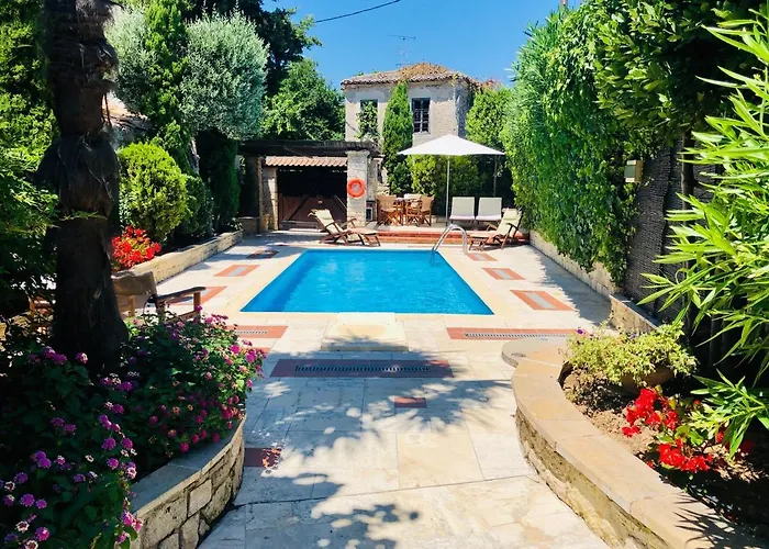 וילה Katsaneiko Mansion אפיטוס