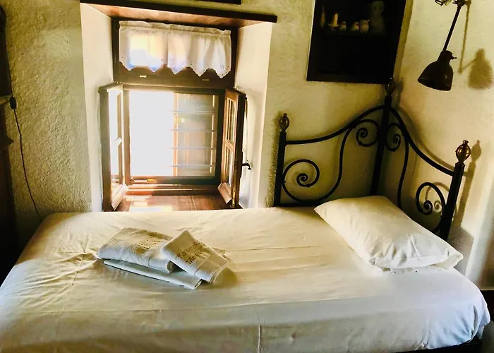 Katsaneiko Mansion *