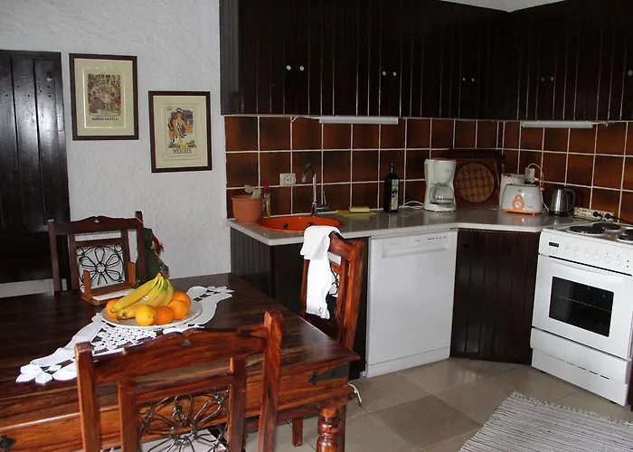 וילה Katsaneiko Mansion