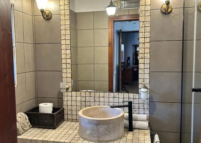 Katsaneiko Mansion וילה אפיטוס