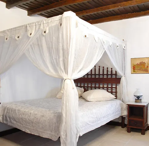 Katsaneiko Mansion אפיטוס