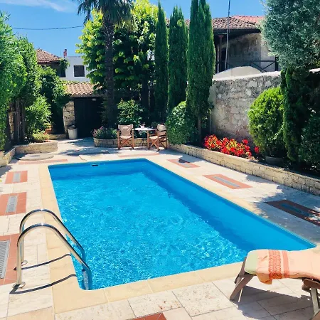 Katsaneiko Mansion ヴィラ アフィトス