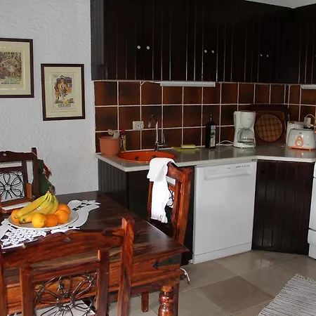 Vila Katsaneiko Mansion