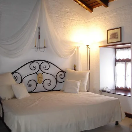 Vila Katsaneiko Mansion