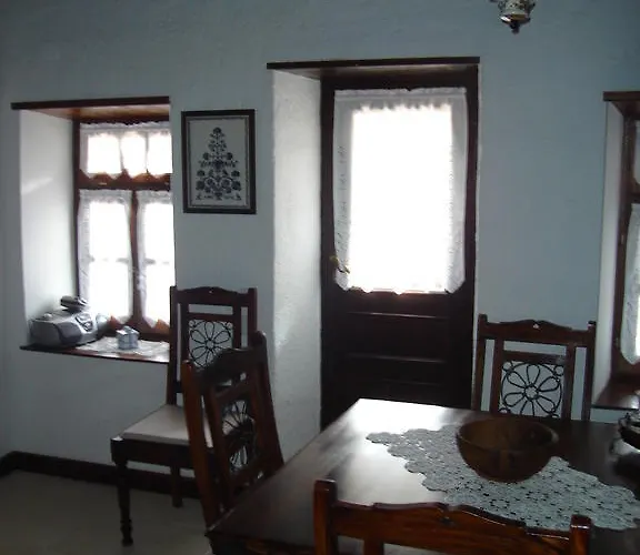 Вилла Katsaneiko Mansion *