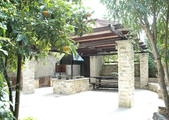 Katsaneiko Mansion Афитос