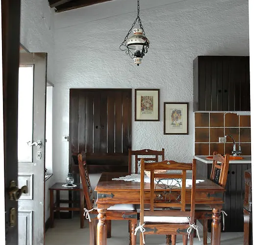 Katsaneiko Mansion