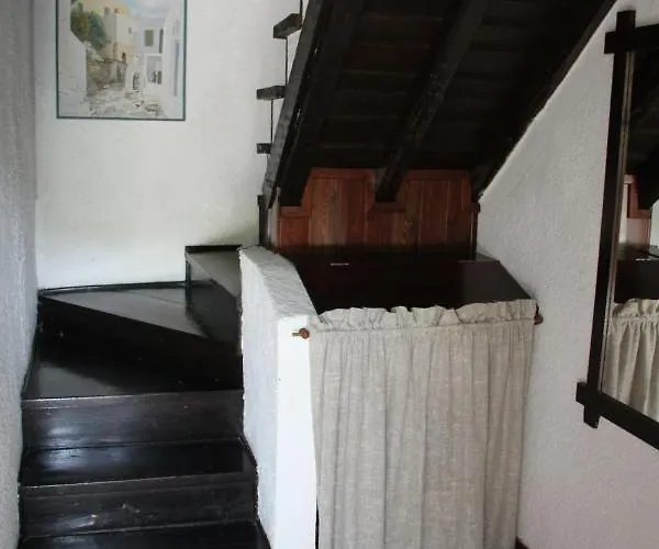Katsaneiko Mansion